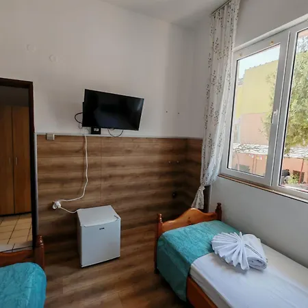 Casa de hóspedes пиргос *